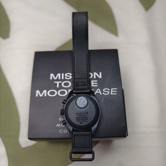 Swatch x Omega Moonswatch Moonphase Black Watch - Picture 5 of 7